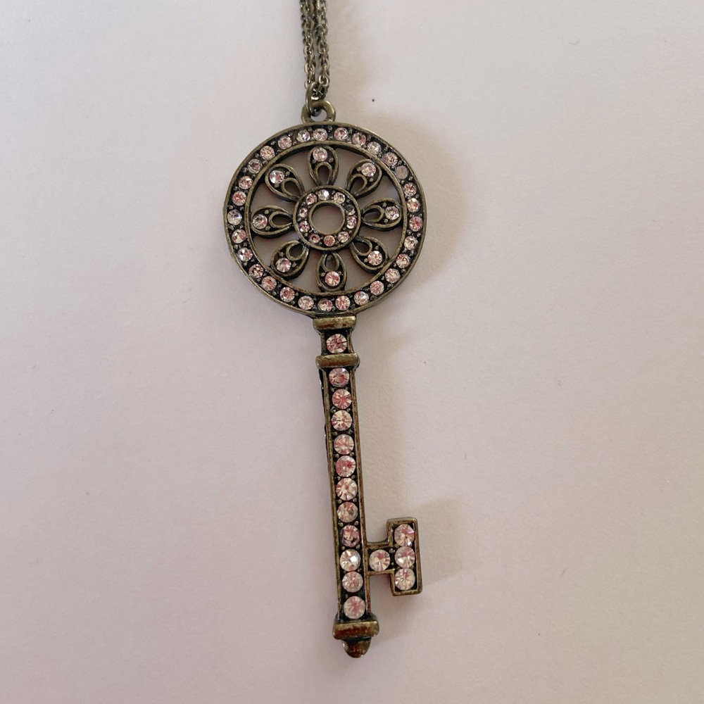 Golden key necklace